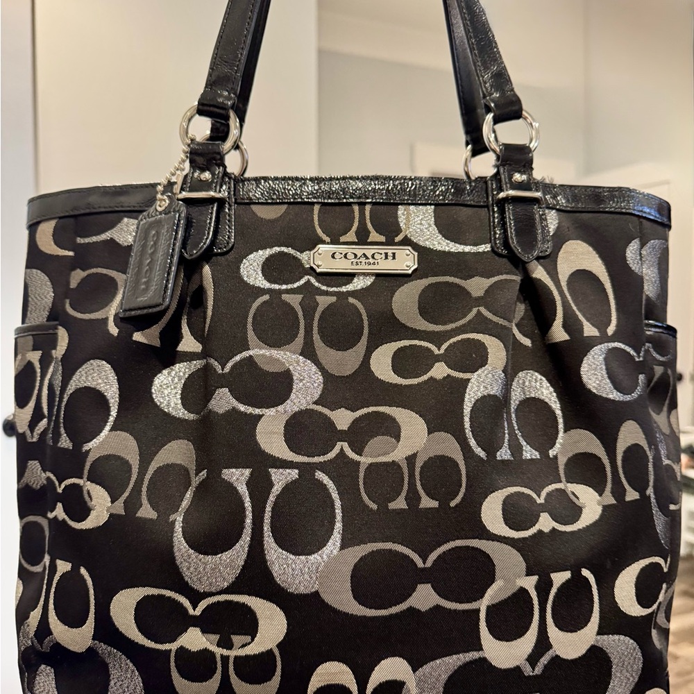 Coach Gallery Signature Black Canvas Double Handles Zipper Tote Shoulder Bag